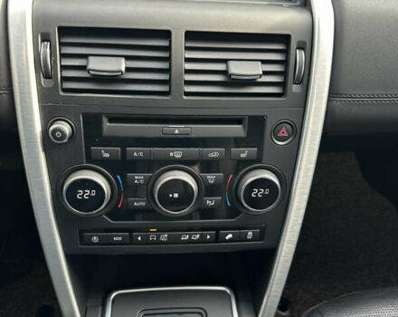 Серый Ленд Ровер Discovery Sport, объемом двигателя 2 л и пробегом 167 тыс. км за 21999 $, фото 29 на Automoto.ua