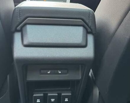 Серый Ленд Ровер Discovery Sport, объемом двигателя 2 л и пробегом 58 тыс. км за 23500 $, фото 28 на Automoto.ua