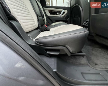 Ленд Ровер Discovery Sport 2020 в Житомире на Automoto.ua Серый Ленд Ровер Discovery Sport, объемом двигателя 2 л и пробегом 64 тыс. км за 29600 $, фото 29 на Automoto.ua