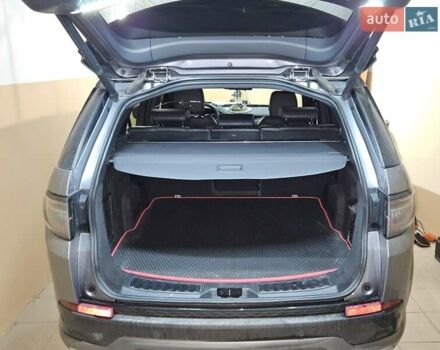 Сірий Ленд Ровер Discovery Sport, об'ємом двигуна 2 л та пробігом 26 тис. км за 30700 $, фото 1 на Automoto.ua