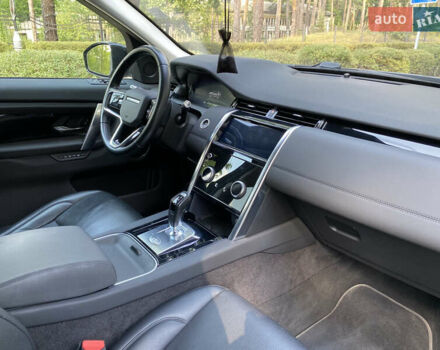 Серый Ленд Ровер Discovery Sport, объемом двигателя 2 л и пробегом 80 тыс. км за 30999 $, фото 46 на Automoto.ua