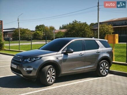 Серый Ленд Ровер Discovery Sport, объемом двигателя 2 л и пробегом 82 тыс. км за 21500 $, фото 1 на Automoto.ua