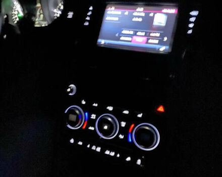 Синий Ленд Ровер Discovery Sport, объемом двигателя 2 л и пробегом 123 тыс. км за 22200 $, фото 24 на Automoto.ua