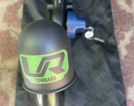 Синий Ленд Ровер Discovery Sport, объемом двигателя 2 л и пробегом 123 тыс. км за 22200 $, фото 26 на Automoto.ua