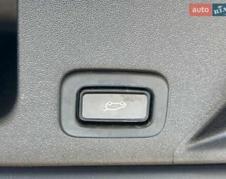 Синий Ленд Ровер Discovery Sport, объемом двигателя 2 л и пробегом 49 тыс. км за 31100 $, фото 27 на Automoto.ua