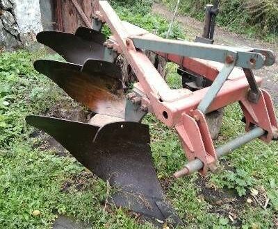 Лемкен Діамант 2021 у Казатине на Automoto.ua Червоний Лемкен Діамант, об'ємом двигуна 0 л та пробігом 0 тис. км за 1000 $, фото 1 на Automoto.ua