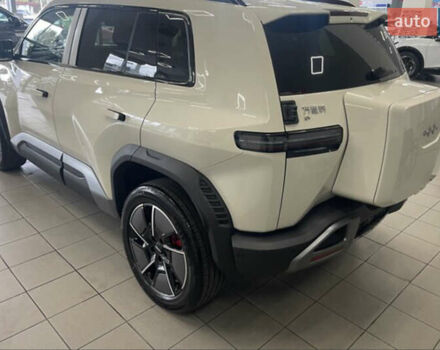 Белый Леопард 3, объемом двигателя 0 л и пробегом 1 тыс. км за 27000 $, фото 4 на Automoto.ua