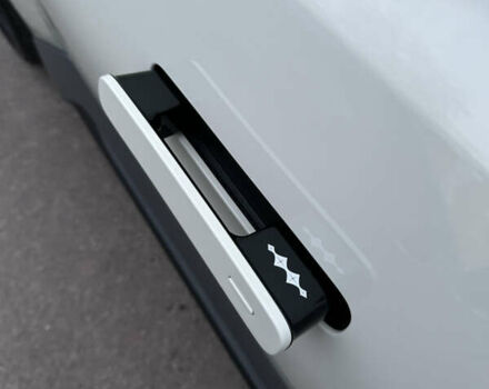 Бежевий Леопард 3, об'ємом двигуна 0 л та пробігом 1 тис. км за 26500 $, фото 13 на Automoto.ua