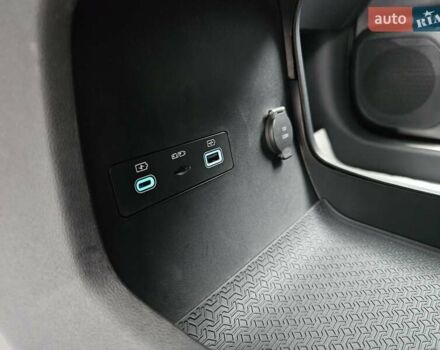 Леопард 3 2025 у Києві на Automoto.ua Зелений Леопард 3, об'ємом двигуна 0 л та пробігом 1 тис. км за 28250 $, фото 31 на Automoto.ua