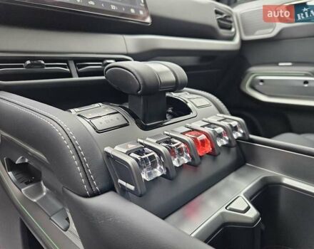 Леопард 3 2025 у Києві на Automoto.ua Зелений Леопард 3, об'ємом двигуна 0 л та пробігом 1 тис. км за 28250 $, фото 28 на Automoto.ua