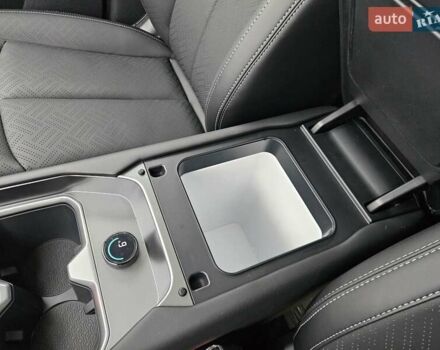 Леопард 3 2025 у Києві на Automoto.ua Зелений Леопард 3, об'ємом двигуна 0 л та пробігом 1 тис. км за 28250 $, фото 30 на Automoto.ua