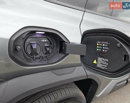 Леопард 3 2025 у Києві на Automoto.ua Зелений Леопард 3, об'ємом двигуна 0 л та пробігом 1 тис. км за 28250 $, фото 43 на Automoto.ua