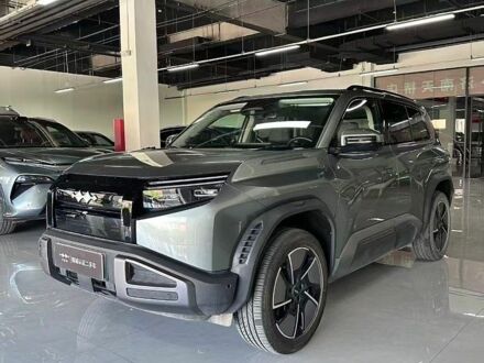 Зелений Леопард 3, об'ємом двигуна 0 л та пробігом 8 тис. км за 31000 $, фото 1 на Automoto.ua