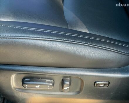 Черный Лексус 6510, объемом двигателя 3.3 л и пробегом 261 тыс. км за 11990 $, фото 13 на Automoto.ua