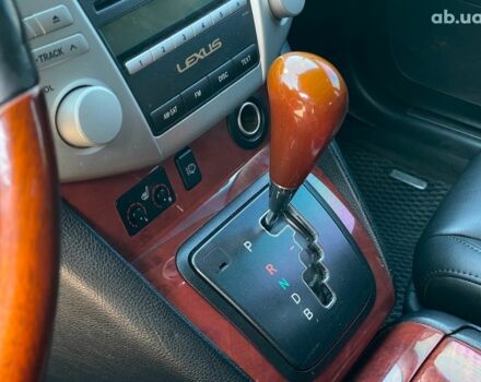 Черный Лексус 6510, объемом двигателя 3.3 л и пробегом 261 тыс. км за 11990 $, фото 20 на Automoto.ua
