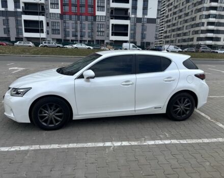 Білий Лексус СТ, об'ємом двигуна 1.8 л та пробігом 170 тис. км за 13500 $, фото 2 на Automoto.ua