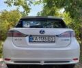 Белый Лексус СТ, объемом двигателя 1.8 л и пробегом 187 тыс. км за 12700 $, фото 1 на Automoto.ua
