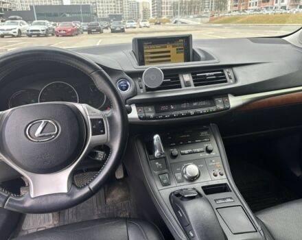 Білий Лексус СТ, об'ємом двигуна 1.8 л та пробігом 170 тис. км за 13500 $, фото 3 на Automoto.ua