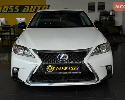 Білий Лексус СТ, об'ємом двигуна 1.8 л та пробігом 146 тис. км за 12600 $, фото 1 на Automoto.ua