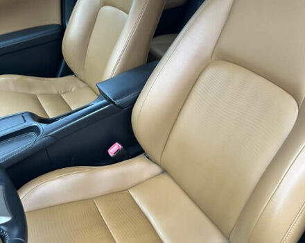 Белый Лексус СТ, объемом двигателя 1.8 л и пробегом 220 тыс. км за 11000 $, фото 11 на Automoto.ua