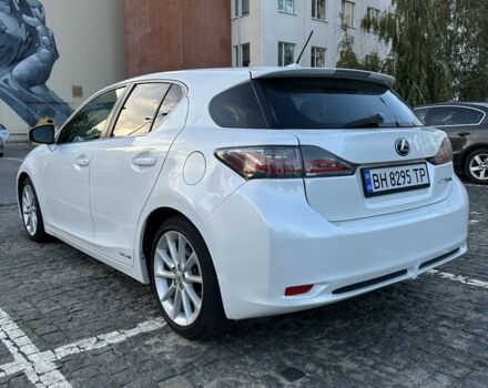 Білий Лексус СТ, об'ємом двигуна 1.8 л та пробігом 270 тис. км за 11250 $, фото 5 на Automoto.ua