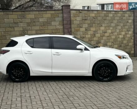 Білий Лексус СТ, об'ємом двигуна 1.8 л та пробігом 288 тис. км за 11500 $, фото 3 на Automoto.ua