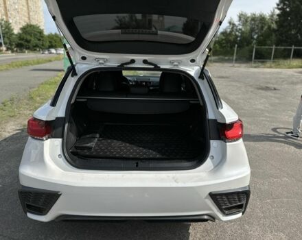 Белый Лексус СТ, объемом двигателя 1.8 л и пробегом 257 тыс. км за 14999 $, фото 18 на Automoto.ua