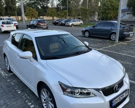 Білий Лексус СТ, об'ємом двигуна 1.8 л та пробігом 270 тис. км за 11250 $, фото 2 на Automoto.ua