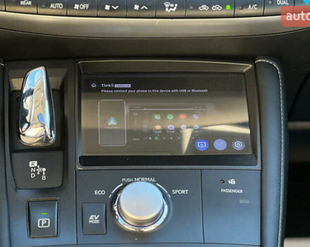 Білий Лексус СТ, об'ємом двигуна 1.8 л та пробігом 130 тис. км за 14400 $, фото 15 на Automoto.ua