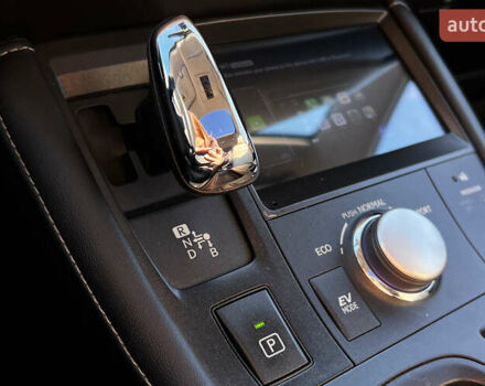 Білий Лексус СТ, об'ємом двигуна 1.8 л та пробігом 130 тис. км за 14400 $, фото 18 на Automoto.ua