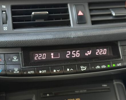 Білий Лексус СТ, об'ємом двигуна 1.8 л та пробігом 279 тис. км за 11800 $, фото 34 на Automoto.ua