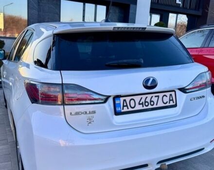 Белый Лексус СТ, объемом двигателя 1.8 л и пробегом 205 тыс. км за 12600 $, фото 10 на Automoto.ua