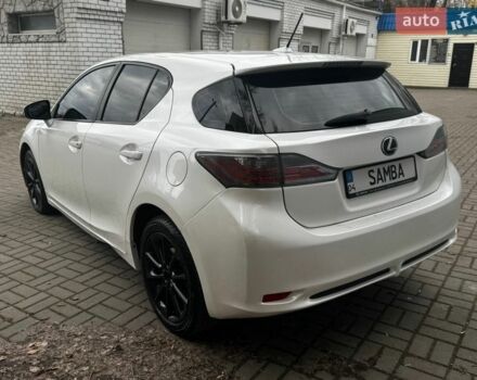 Білий Лексус СТ, об'ємом двигуна 1.8 л та пробігом 288 тис. км за 11500 $, фото 5 на Automoto.ua