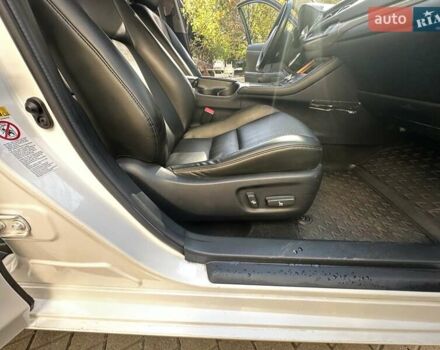 Лексус СТ 2013 в Одессе на Automoto.ua Белый Лексус СТ, объемом двигателя 1.8 л и пробегом 92 тыс. км за 15500 $, фото 36 на Automoto.ua