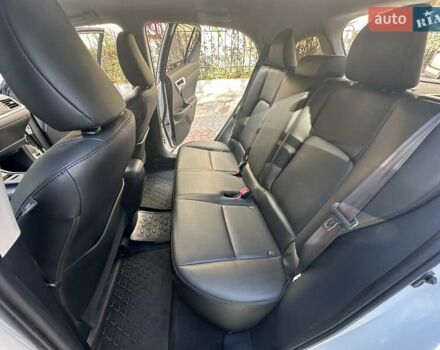 Лексус СТ 2013 в Одессе на Automoto.ua Белый Лексус СТ, объемом двигателя 1.8 л и пробегом 92 тыс. км за 15500 $, фото 44 на Automoto.ua