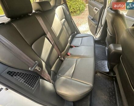 Лексус СТ 2013 в Одессе на Automoto.ua Белый Лексус СТ, объемом двигателя 1.8 л и пробегом 92 тыс. км за 15500 $, фото 42 на Automoto.ua