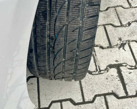 Белый Лексус СТ, объемом двигателя 1.8 л и пробегом 285 тыс. км за 11950 $, фото 8 на Automoto.ua