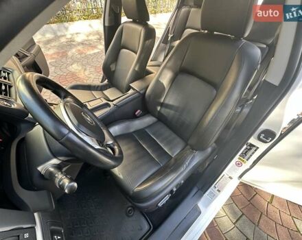 Лексус СТ 2013 в Одессе на Automoto.ua Белый Лексус СТ, объемом двигателя 1.8 л и пробегом 92 тыс. км за 15500 $, фото 22 на Automoto.ua