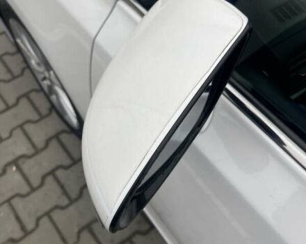 Белый Лексус СТ, объемом двигателя 1.8 л и пробегом 285 тыс. км за 11950 $, фото 25 на Automoto.ua