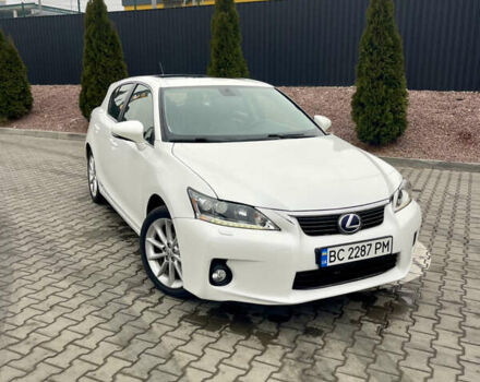 Білий Лексус СТ, об'ємом двигуна 1.8 л та пробігом 285 тис. км за 10950 $, фото 1 на Automoto.ua