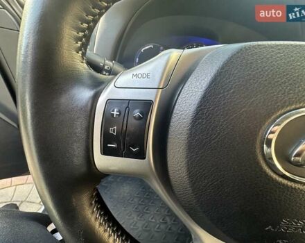 Лексус СТ 2013 в Одессе на Automoto.ua Белый Лексус СТ, объемом двигателя 1.8 л и пробегом 92 тыс. км за 15500 $, фото 30 на Automoto.ua