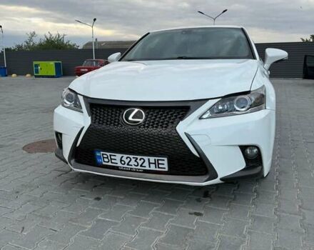 Белый Лексус СТ, объемом двигателя 1.8 л и пробегом 211 тыс. км за 16000 $, фото 10 на Automoto.ua