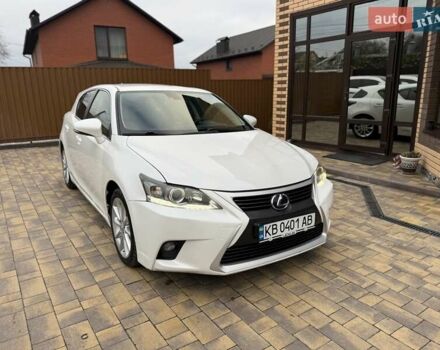 Белый Лексус СТ, объемом двигателя 1.8 л и пробегом 179 тыс. км за 13500 $, фото 11 на Automoto.ua