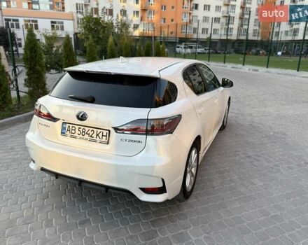 Белый Лексус СТ, объемом двигателя 1.8 л и пробегом 173 тыс. км за 13900 $, фото 42 на Automoto.ua