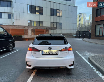 Белый Лексус СТ, объемом двигателя 1.8 л и пробегом 210 тыс. км за 14900 $, фото 9 на Automoto.ua