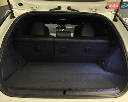 Білий Лексус СТ, об'ємом двигуна 1.8 л та пробігом 211 тис. км за 15699 $, фото 12 на Automoto.ua