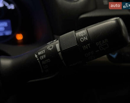 Білий Лексус СТ, об'ємом двигуна 1.8 л та пробігом 211 тис. км за 15699 $, фото 21 на Automoto.ua