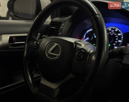 Білий Лексус СТ, об'ємом двигуна 1.8 л та пробігом 211 тис. км за 15699 $, фото 15 на Automoto.ua