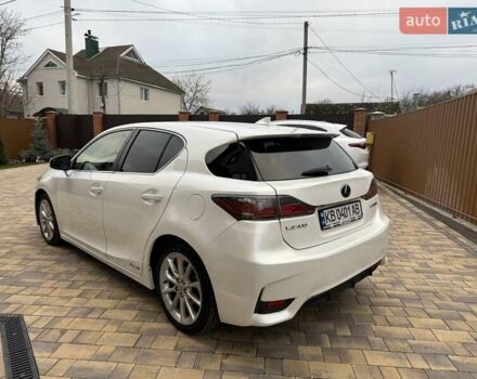 Белый Лексус СТ, объемом двигателя 1.8 л и пробегом 179 тыс. км за 13500 $, фото 16 на Automoto.ua
