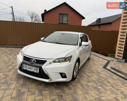 Белый Лексус СТ, объемом двигателя 1.8 л и пробегом 179 тыс. км за 13500 $, фото 21 на Automoto.ua